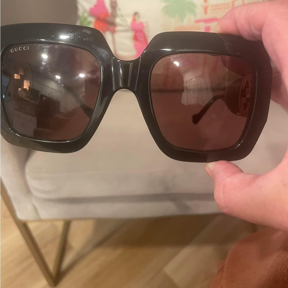 Gucci sunglasses